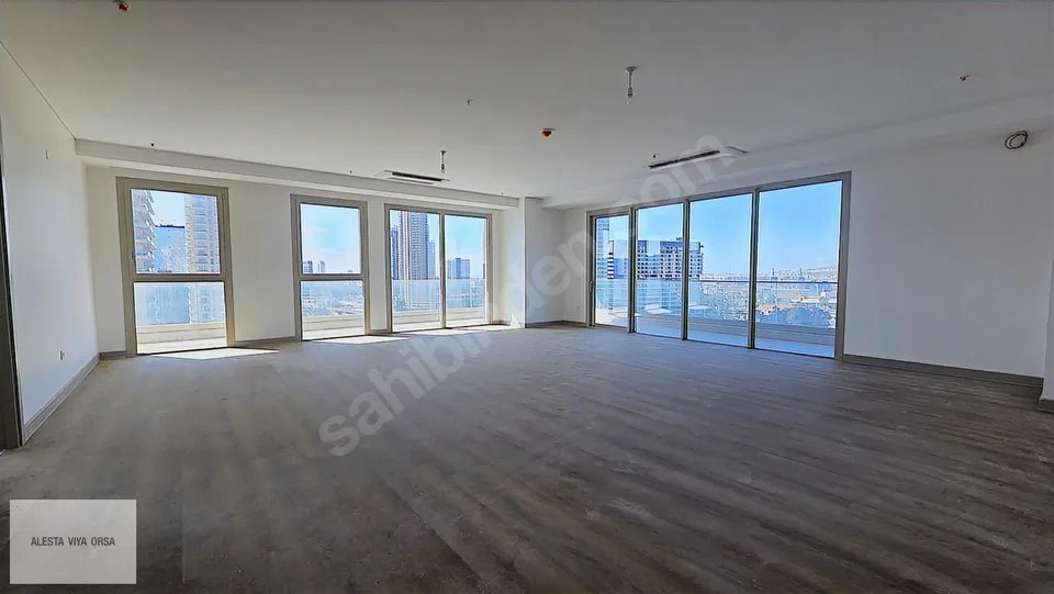 Megapol İzmir F Kule'de 12. katta 270 m² balkonlu ofis, fotoğraf 5