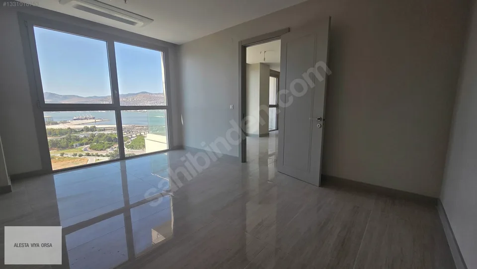 Megapol İzmir'de 21. katta manzaralı 1+1 home ofis, fotoğraf 15