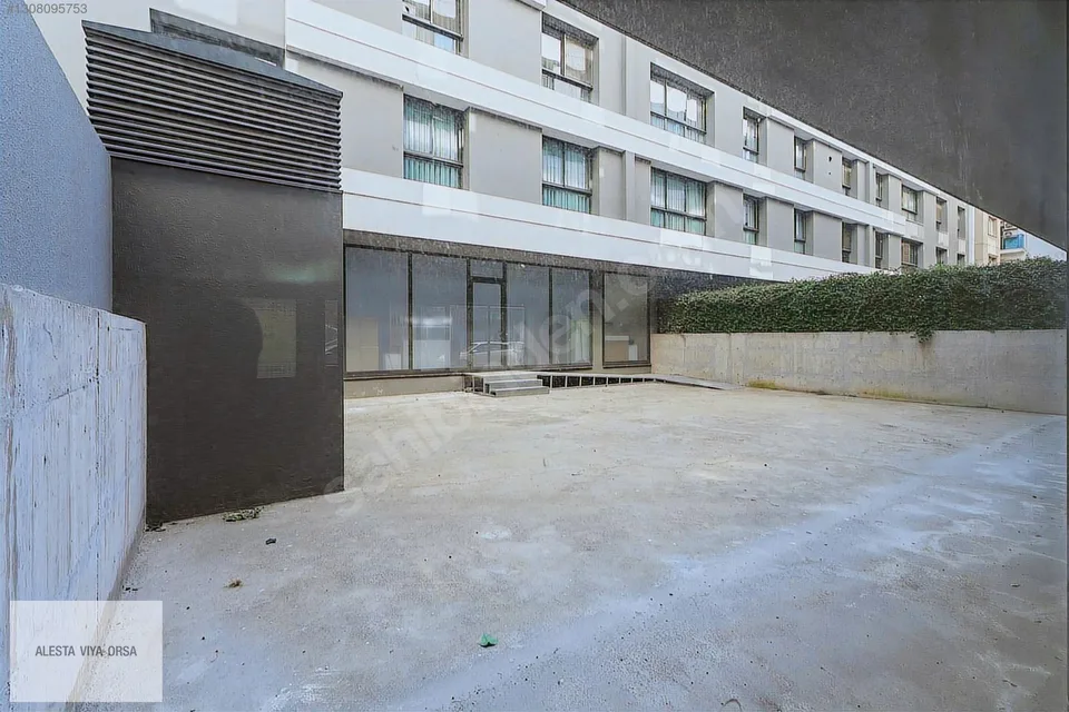 Alsancak'ta Hilton karşısında bahçe kullanımlı 265 m² dükkan, fotoğraf 35