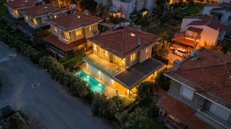 Seferihisar Akarca'da denize yakın, özel havuzlu eşyalı villa, fotoğraf 2