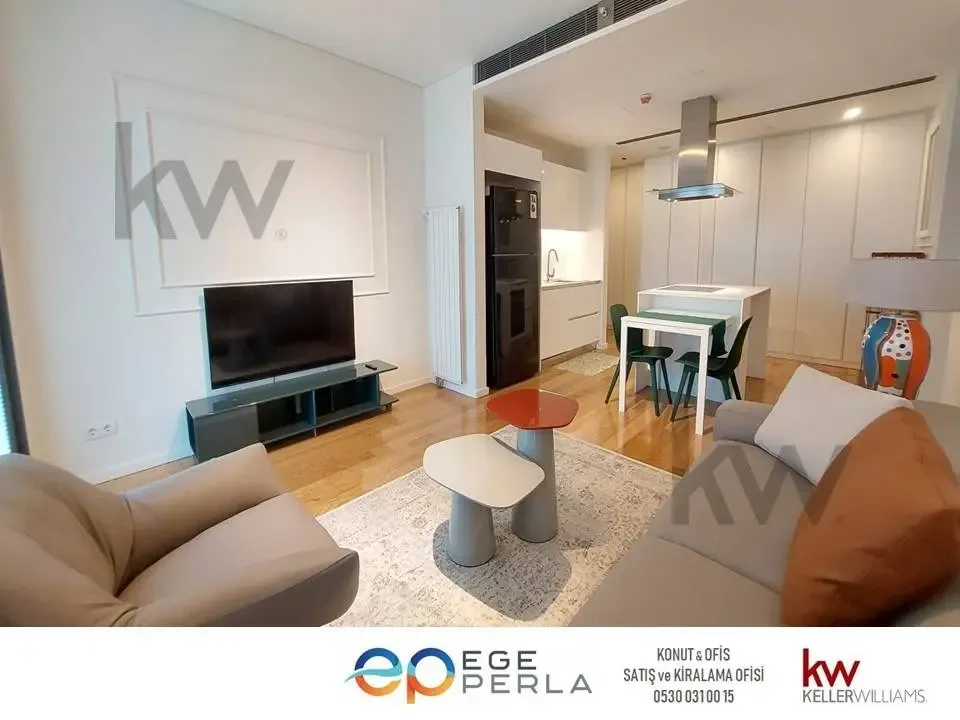 Ege Perla'da 2. katta eşyalı 1+1 kiralık rezidans, fotoğraf 1