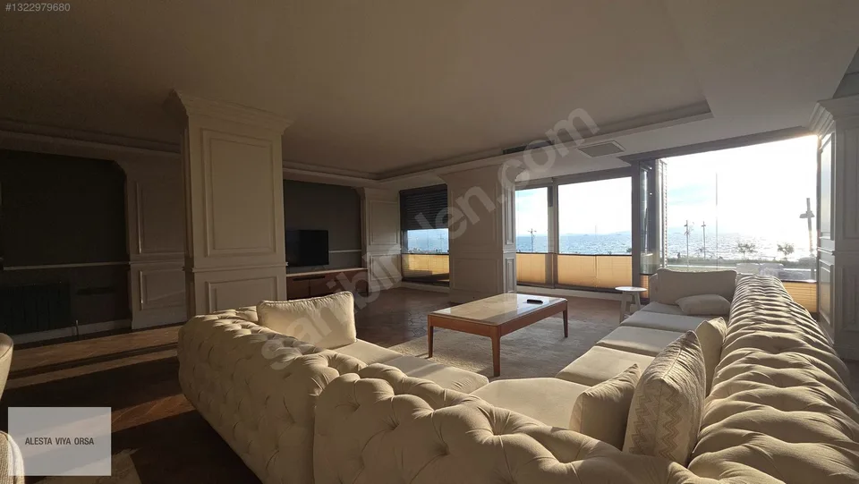 Alsancak 1. Kordon'da eşyalı 2+1 kiralık daire, fotoğraf 1