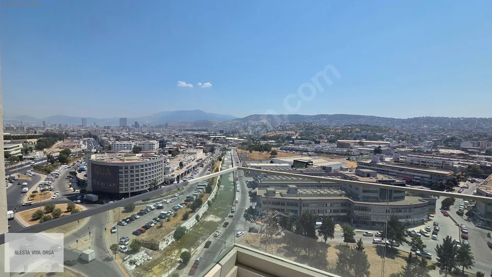 Megapol İzmir F Kule'de 11. katta deniz manzaralı tam kat ofis, fotoğraf 23