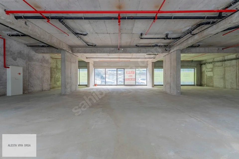 Alsancak'ta Hilton karşısında bahçe kullanımlı 265 m² dükkan, fotoğraf 28
