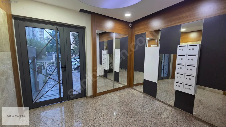 Bostanlı'da otoparklı binada ebeveyn banyolu 3+1 daire, fotoğraf 7