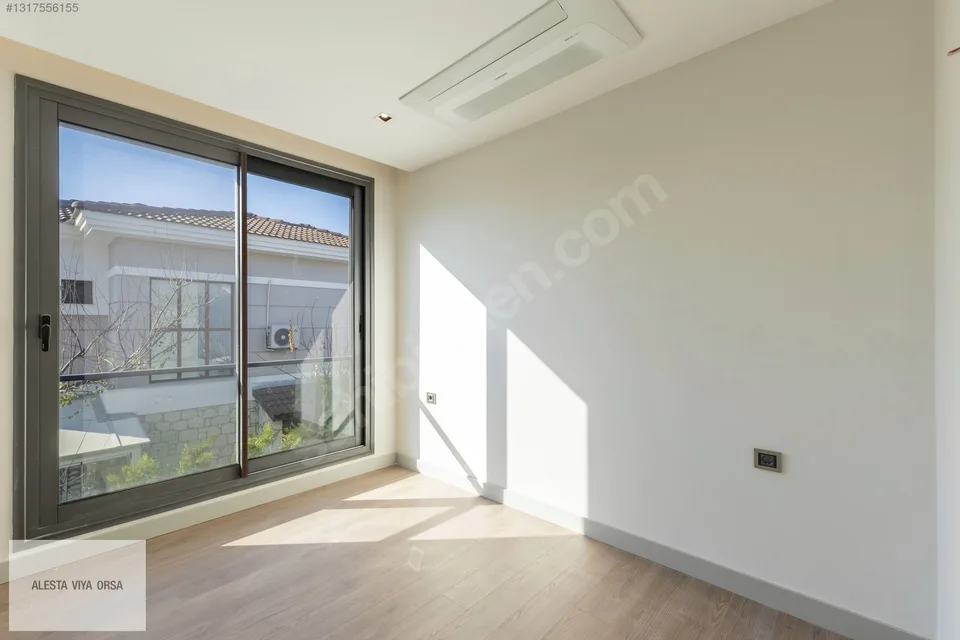 Alaçatı'da özel havuzlu, modern mimarili 3+1 villa, fotoğraf 28