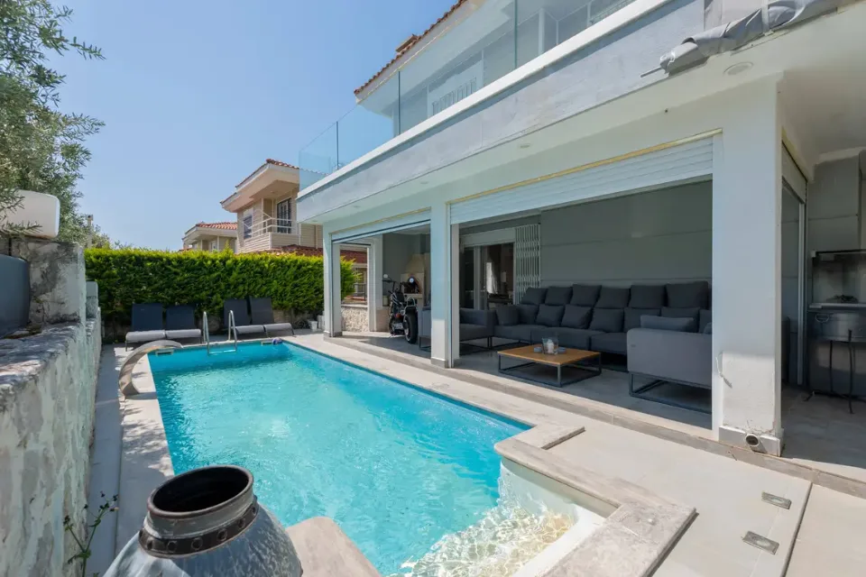 Seferihisar Akarca'da denize yakın, özel havuzlu eşyalı villa, fotoğraf 10