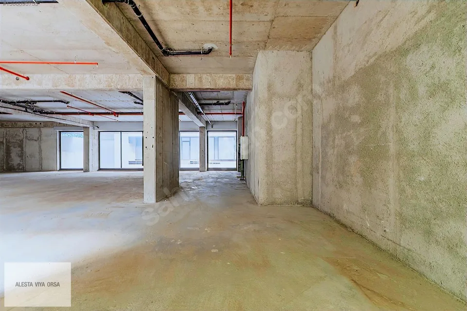 Alsancak'ta Hilton karşısında bahçe kullanımlı 265 m² dükkan, fotoğraf 23