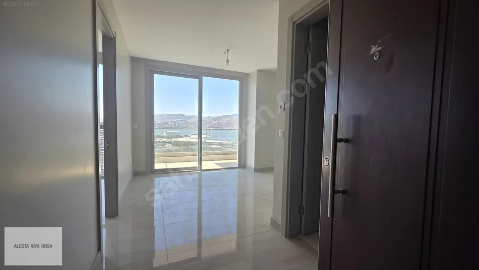 Megapol İzmir'de 21. katta manzaralı 1+1 home ofis, fotoğraf 11