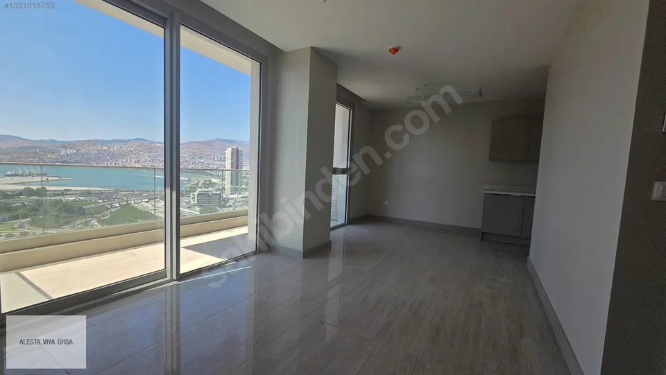 Megapol İzmir'de 21. katta manzaralı 1+1 home ofis, fotoğraf 16