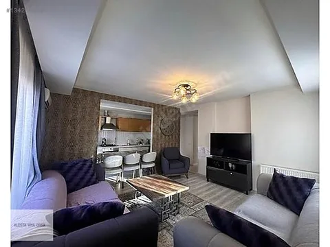 Bornova Yavuz Caddesi'nde bakımlı 2+1 satılık daire, fotoğraf 2