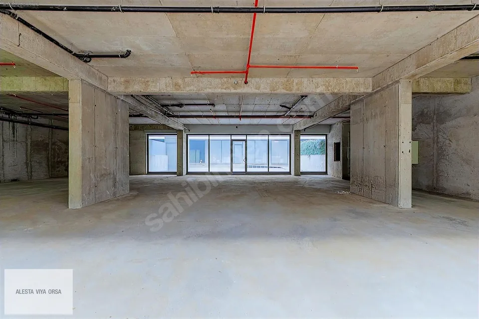 Alsancak'ta Hilton karşısında bahçe kullanımlı 265 m² dükkan, fotoğraf 19