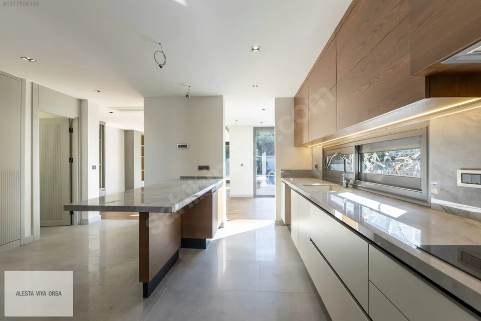 Alaçatı'da özel havuzlu, modern mimarili 3+1 villa, fotoğraf 13