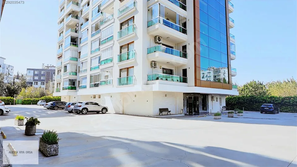 Bayraklı Gültekin Konakları'nda ebeveyn banyolu 3+1 daire, fotoğraf 5
