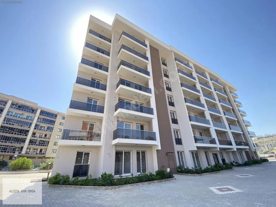 Çiğli Golden Park Sitesi'nde havuz cepheli 1+1 satılık daire, fotoğraf 13