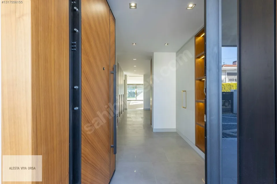 Alaçatı'da özel havuzlu, modern mimarili 3+1 villa, fotoğraf 8