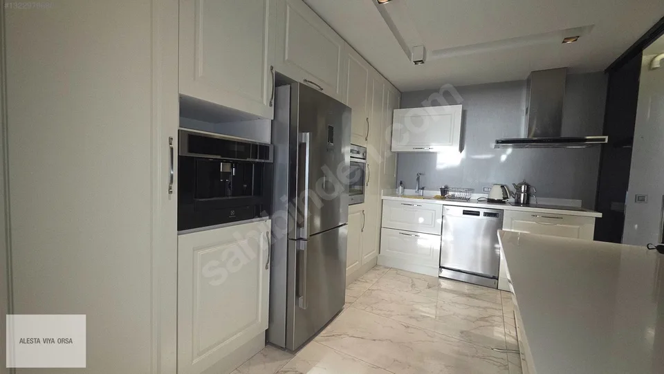 Alsancak 1. Kordon'da eşyalı 2+1 kiralık daire, fotoğraf 12