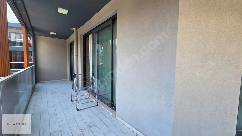 Coordinat Suits Bornova'da büyük tip eşyalı 1+1 satılık daire, fotoğraf 11