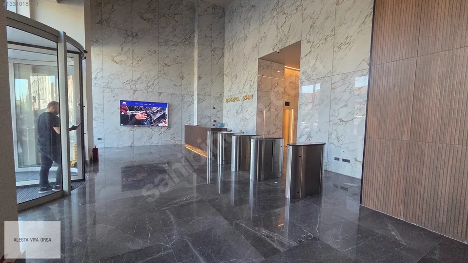 Megapol İzmir'de 21. katta manzaralı 1+1 home ofis, fotoğraf 6