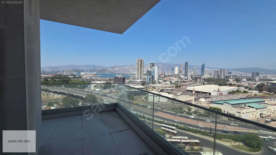 Megapol İzmir F Kule'de 11. katta deniz manzaralı tam kat ofis, fotoğraf 37