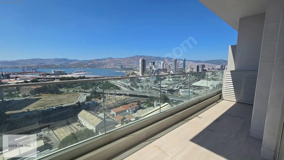 Megapol İzmir'de 21. katta manzaralı 1+1 home ofis, fotoğraf 27