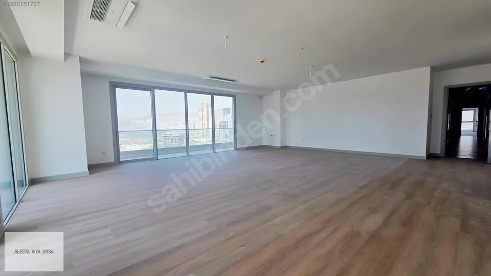 Megapol İzmir'de deniz manzaralı yarım kat ofis, fotoğraf 18