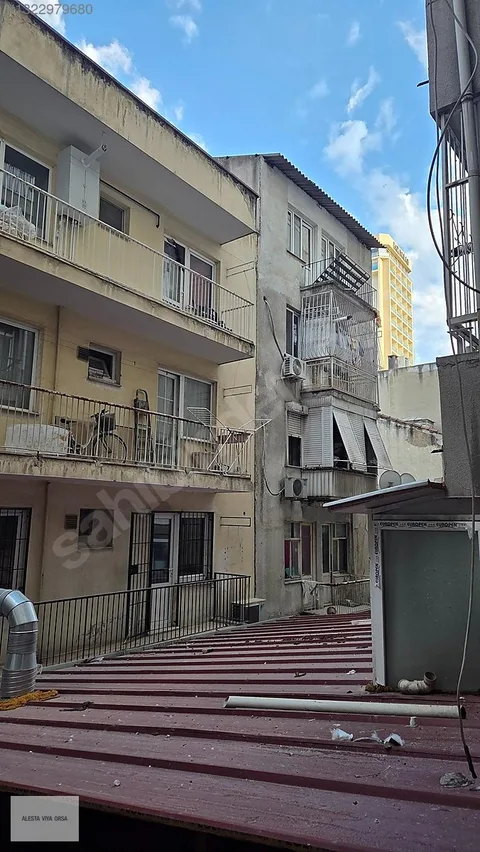 Alsancak 1. Kordon'da eşyalı 2+1 kiralık daire, fotoğraf 25