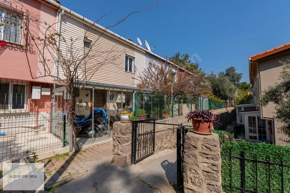 Evka-3 Saraykent'te bahçeli, tadilatlı 3+1 dubleks villa, fotoğraf 4