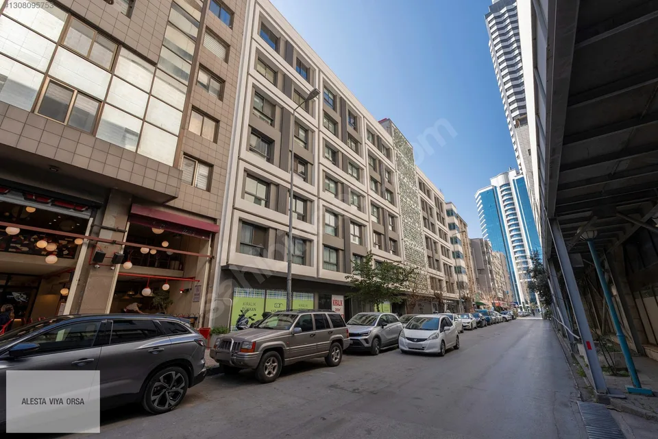 Alsancak'ta Hilton karşısında bahçe kullanımlı 265 m² dükkan, fotoğraf 14