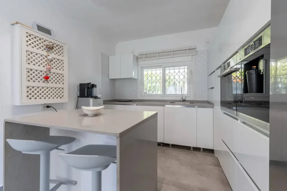 Seferihisar Akarca'da denize yakın, özel havuzlu eşyalı villa, fotoğraf 19