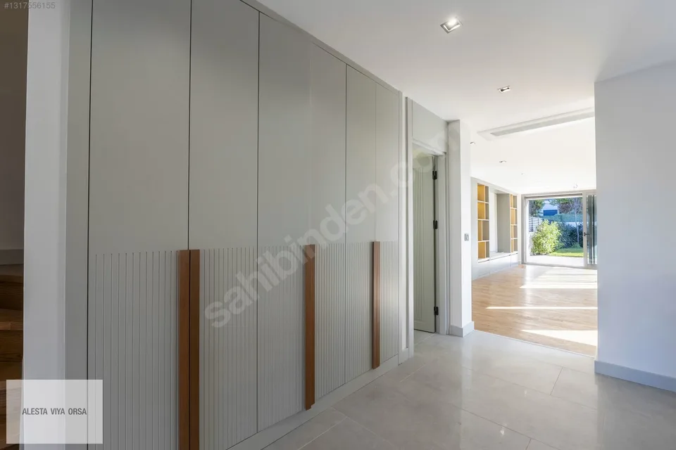 Alaçatı'da özel havuzlu, modern mimarili 3+1 villa, fotoğraf 14