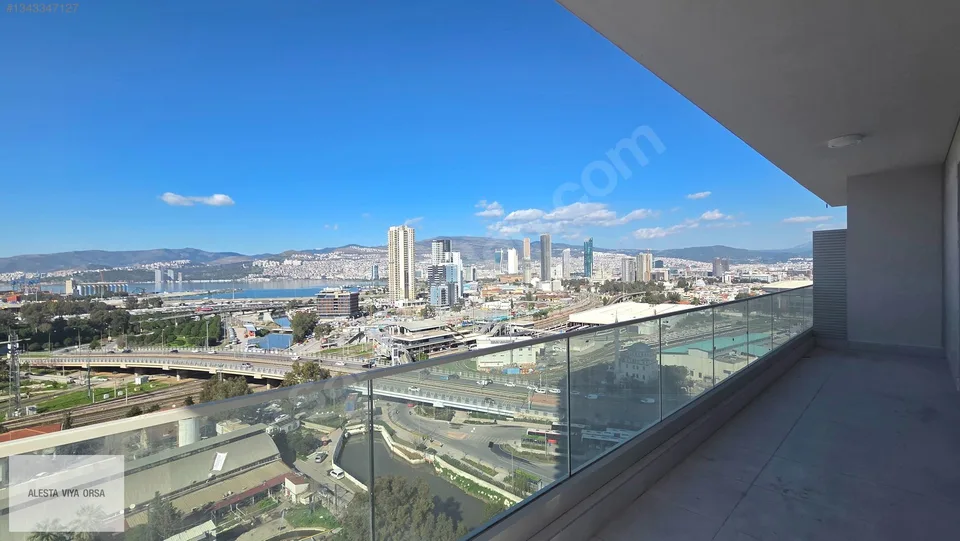 Megapol İzmir Premium Kule'de 11. katta 270 m² balkonlu ofis, fotoğraf 6