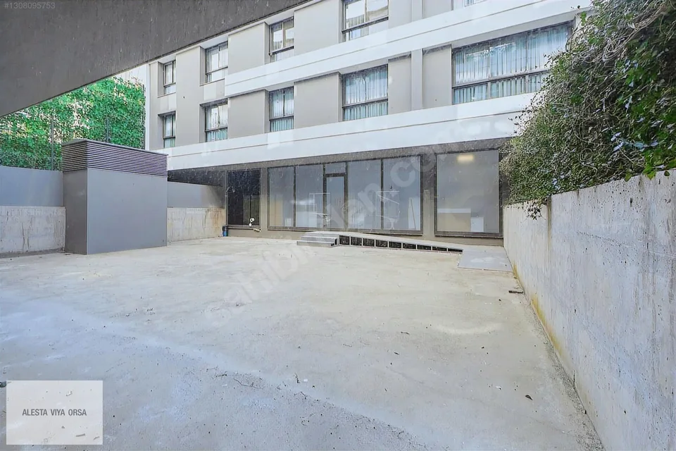 Alsancak'ta Hilton karşısında bahçe kullanımlı 265 m² dükkan, fotoğraf 37