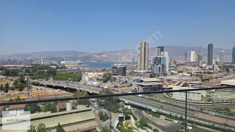 Megapol İzmir'de deniz manzaralı yarım kat ofis, fotoğraf 32