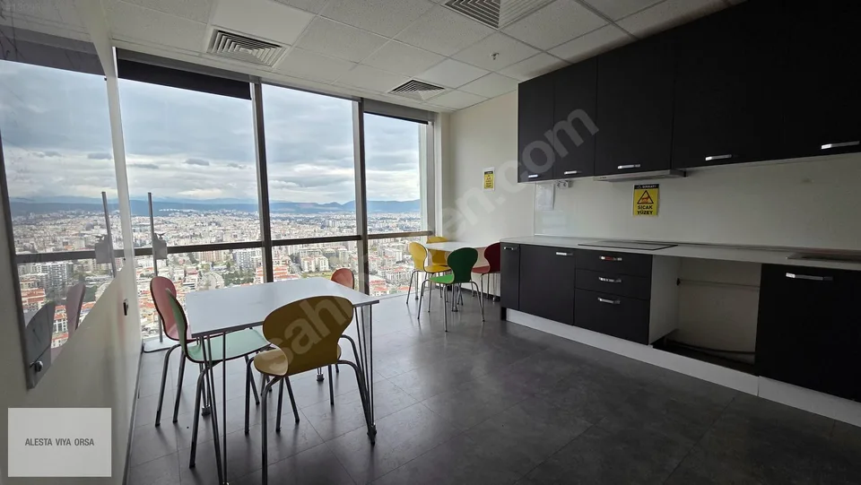Folkart Towers A Kule'de 30. katta deniz manzaralı ofis, fotoğraf 24
