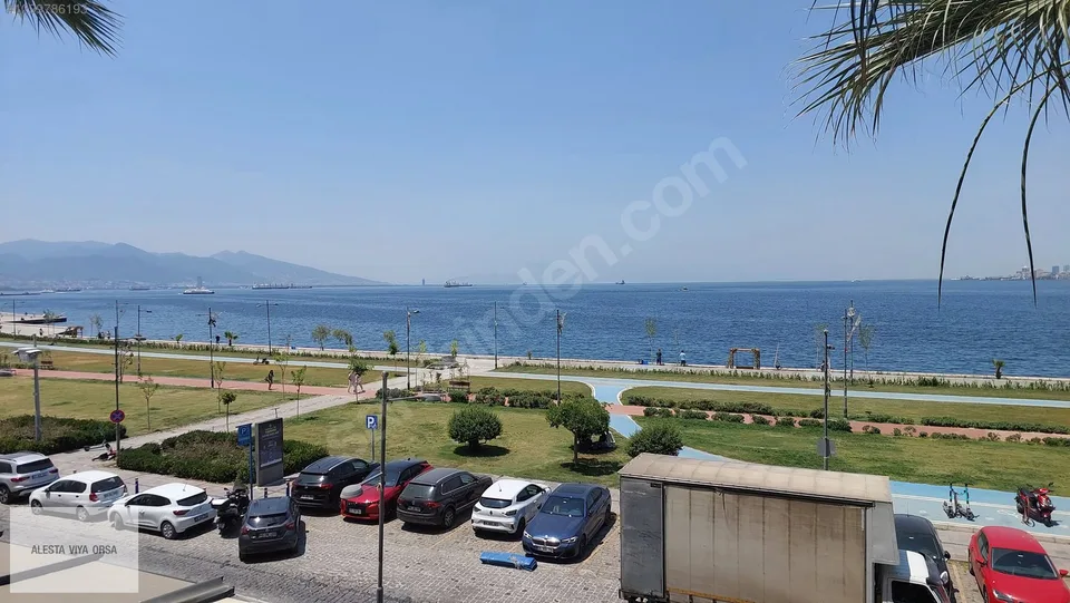 Alsancak Kordon'da iskele karşısında tadilatlı 3+1 daire, fotoğraf 20
