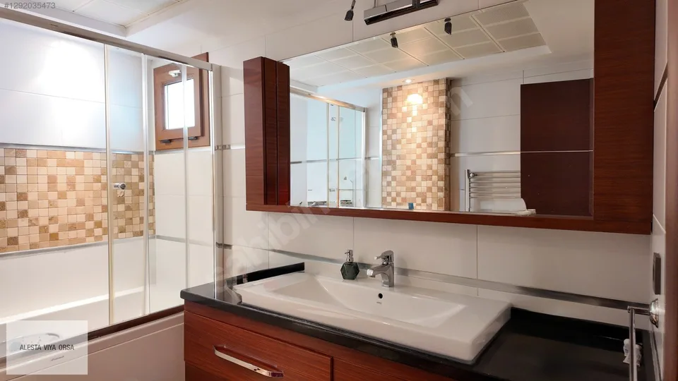 Bayraklı Gültekin Konakları'nda ebeveyn banyolu 3+1 daire, fotoğraf 21